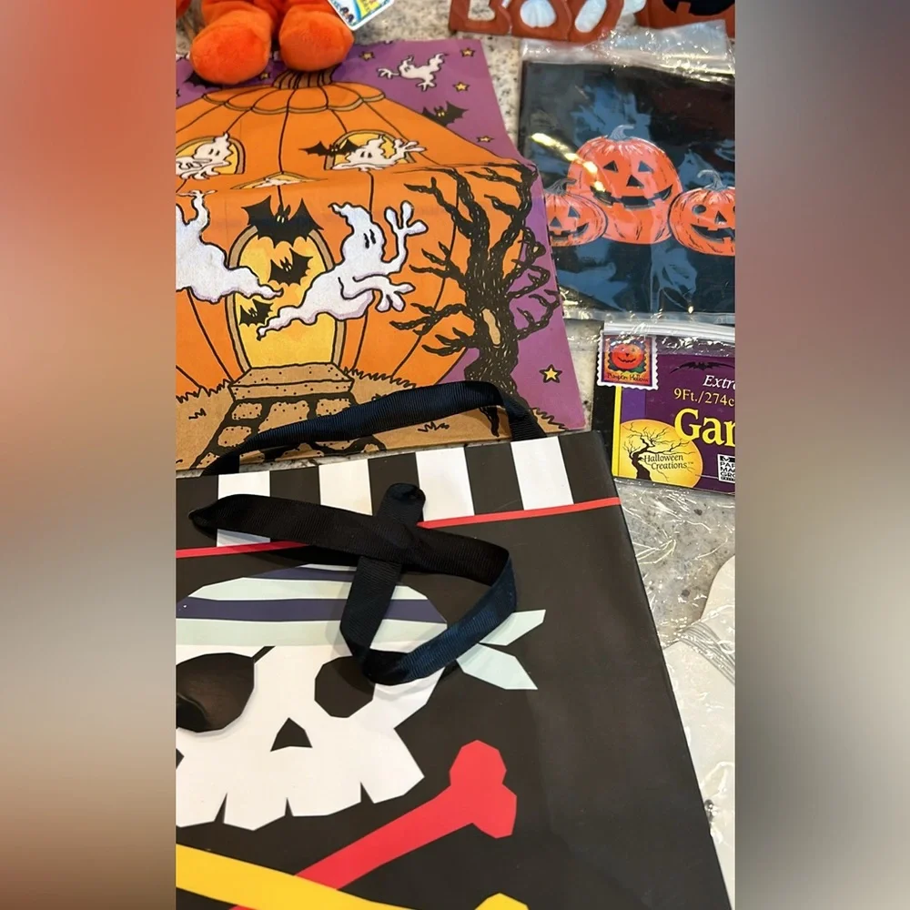 Halloween Decor bundle - garland, gift bags,stuffed pumpkin & small figu…
